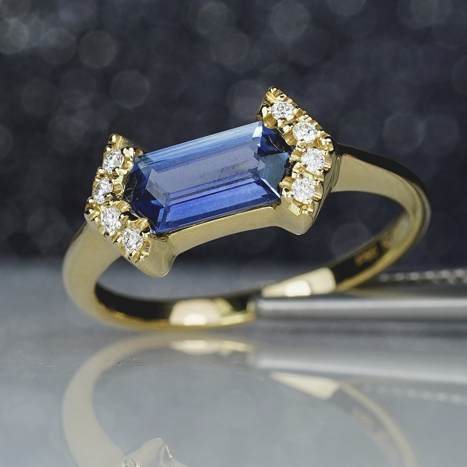 1.15CT Fine blue Rupee Cut Sapphire & Diamond Ring