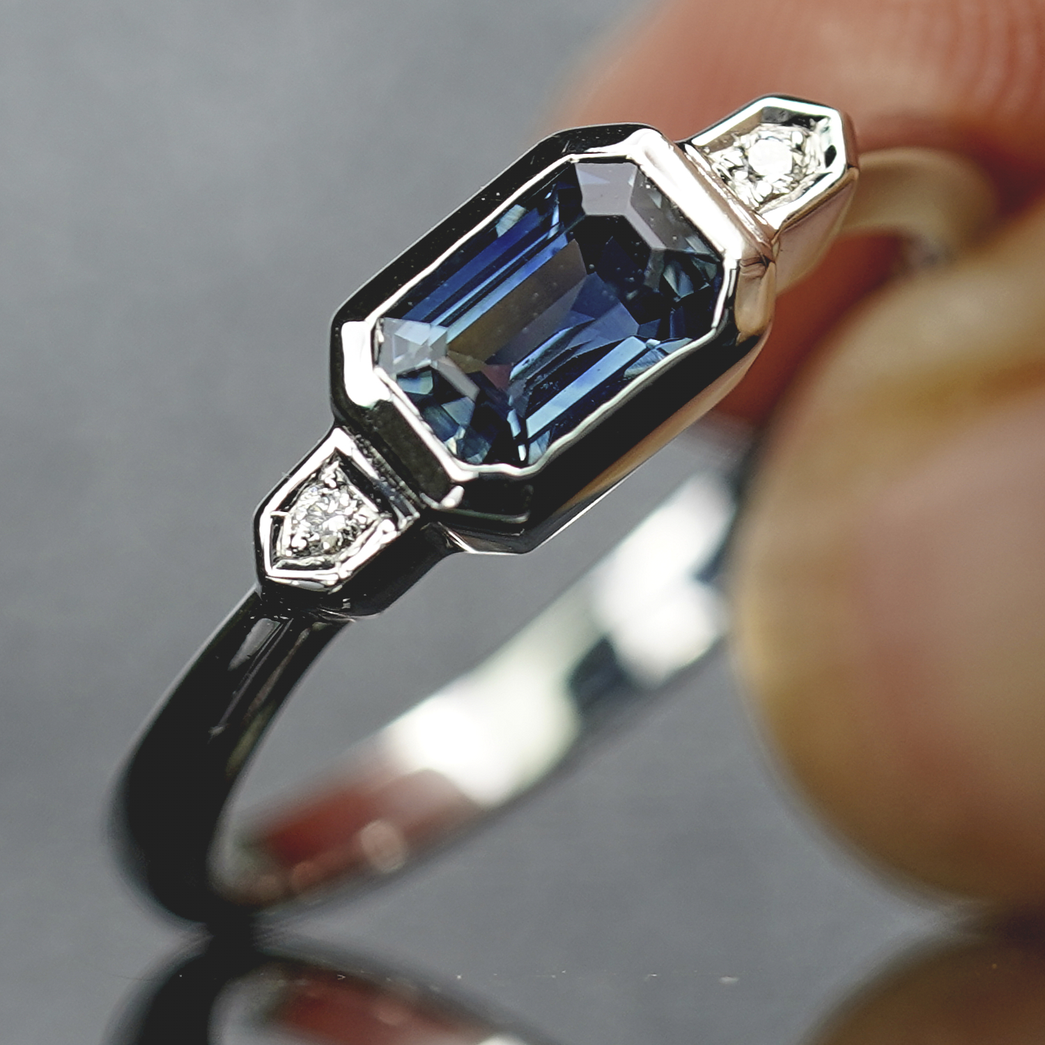 0.81CT Teal Blue & Green Sapphire Moi Y Toi Ring