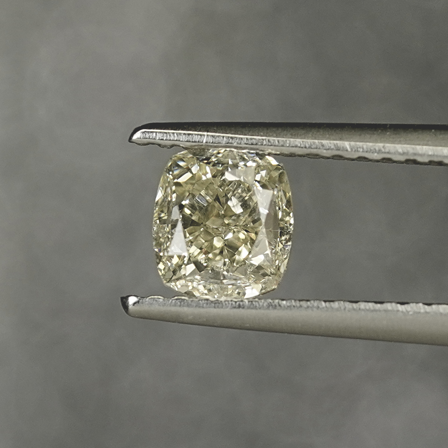 1.00 CT Fancy Yellow Cushion Fancy Diamond