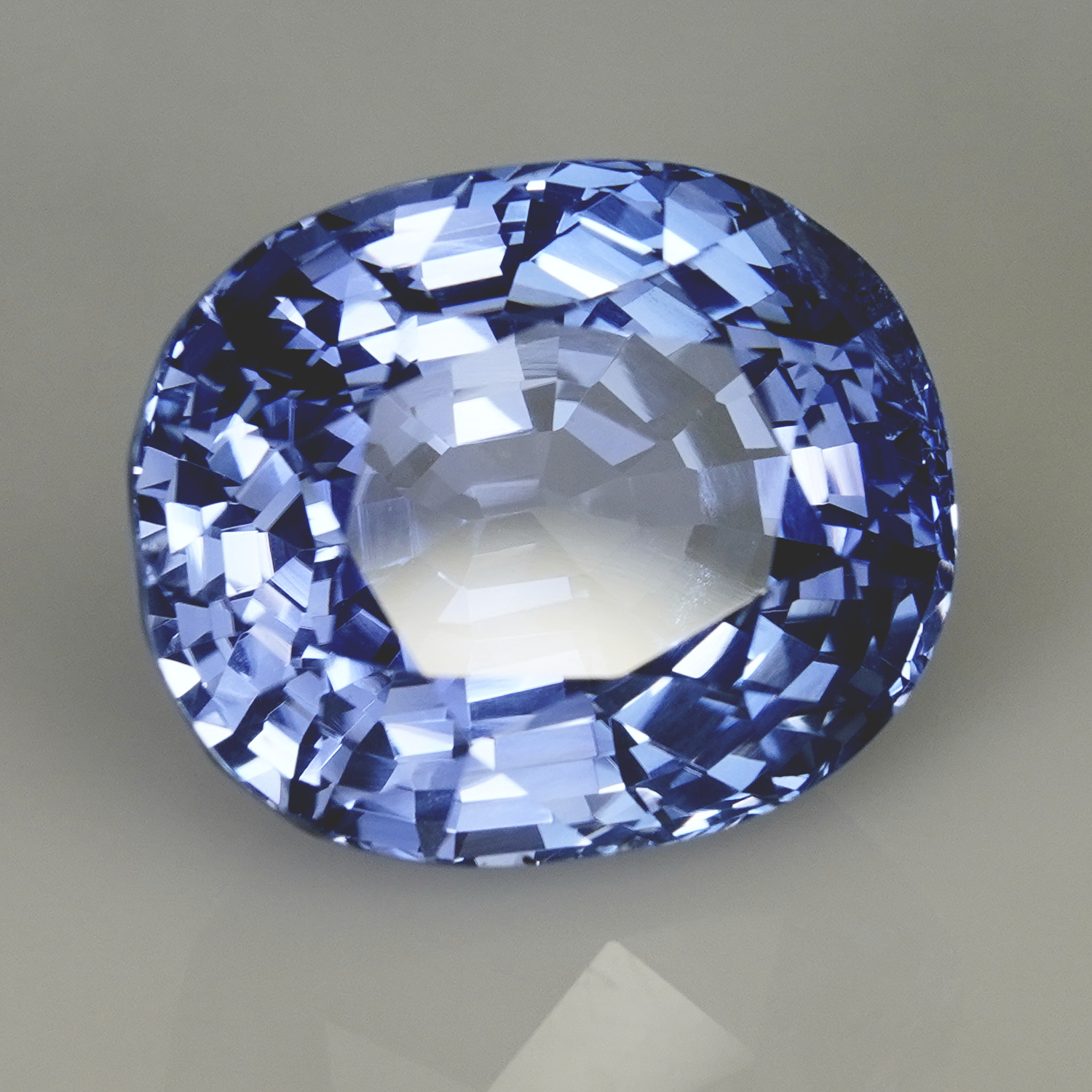33.12CT Spellbinding Cornflower Blue Oval Sapphire test54321