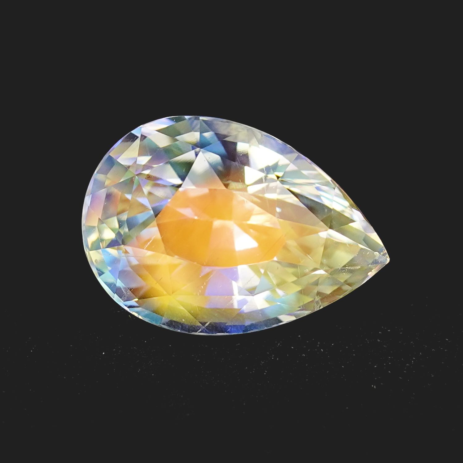 7.82CT Dazzling Shimmering Pear Shape Rainbow Moonstone