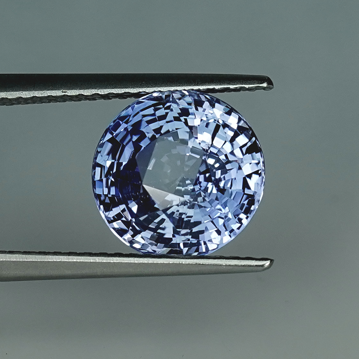 5.09CT 9.6mm+ Round Cut Ceylon Blue Sapphire
