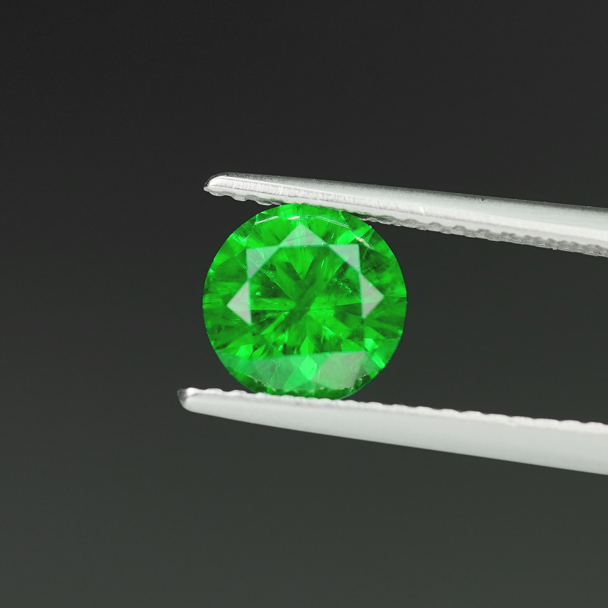 1.58CT Electric Green Round Cut Demantoid Garnet