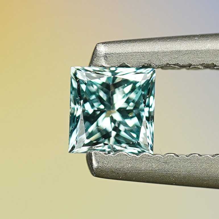 0.18CT Platinum Blue Princess Cut Fancy Color Lab Dimond