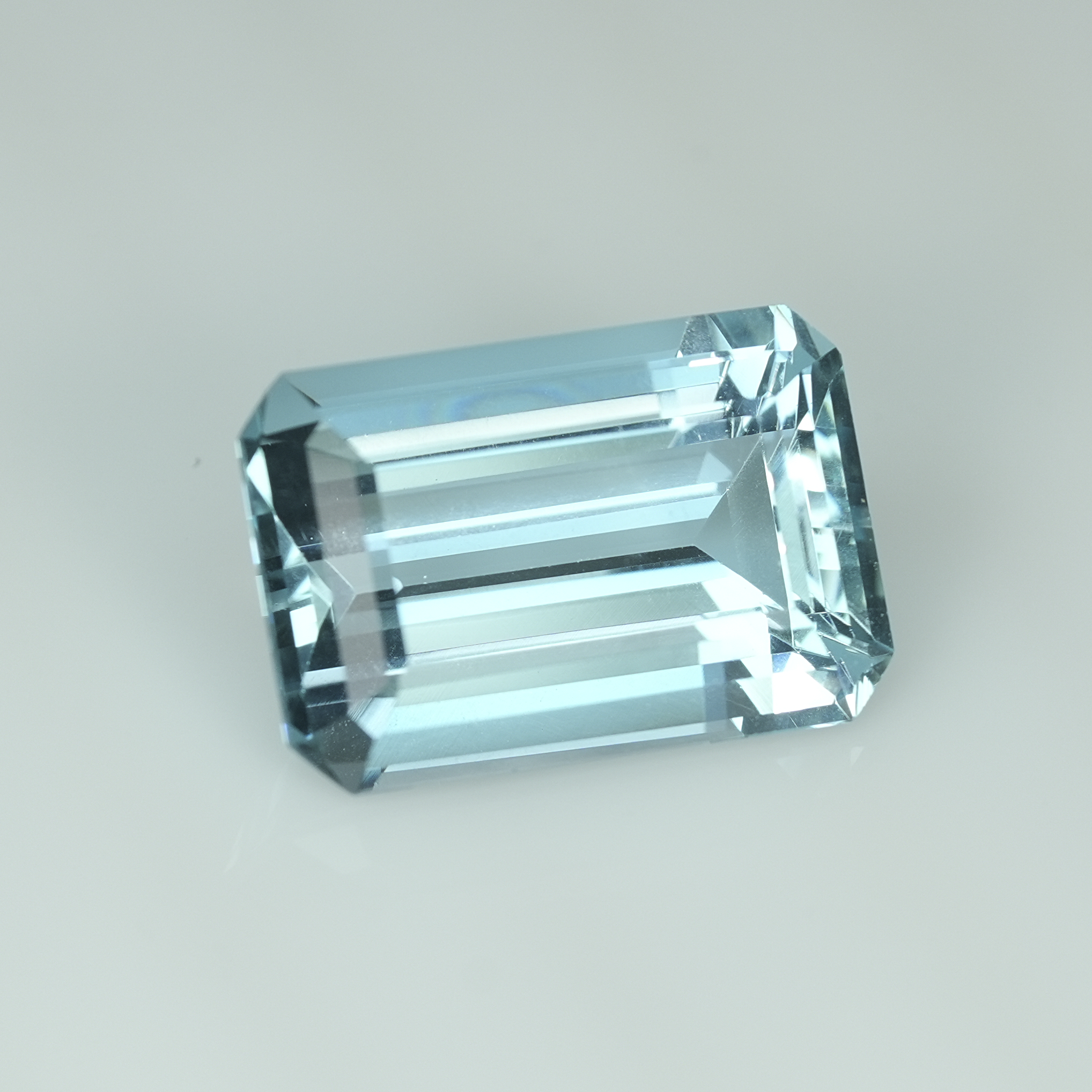 18.95CT Sky Blue Emerald Cut Aquamarine