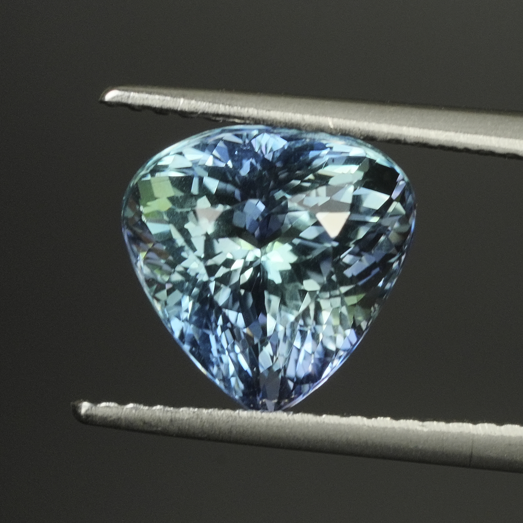 4.10CT BLUE UNHEATED PEAR CUT TANZANITE